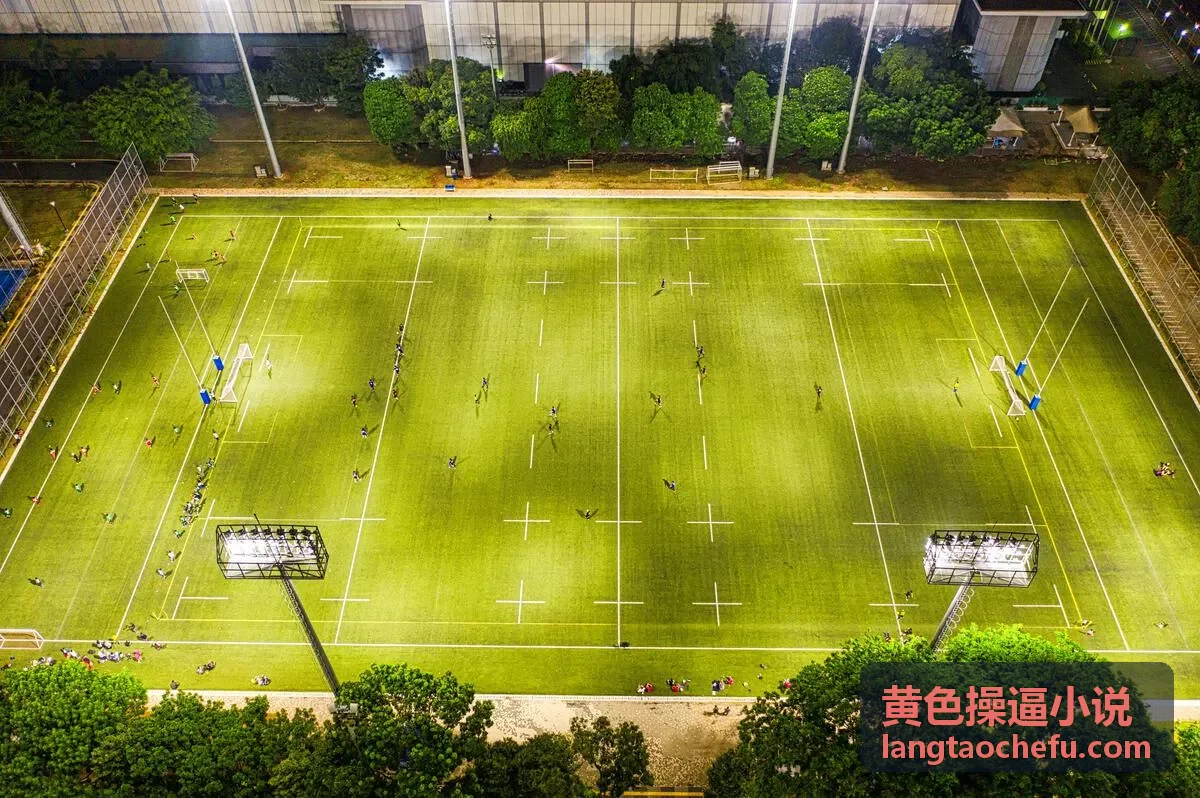 黄色操逼小说 暧昧邂逅推荐 隔壁帐篷的呼吸声